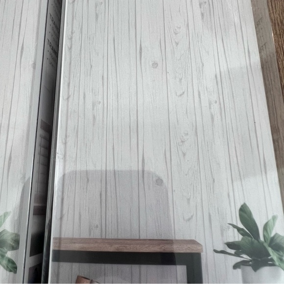 Peel and Stick White Barnwood Removable Wallpaper 20.5in x 16.5ft Lot of 2 Rolls - Picture 4 of 12